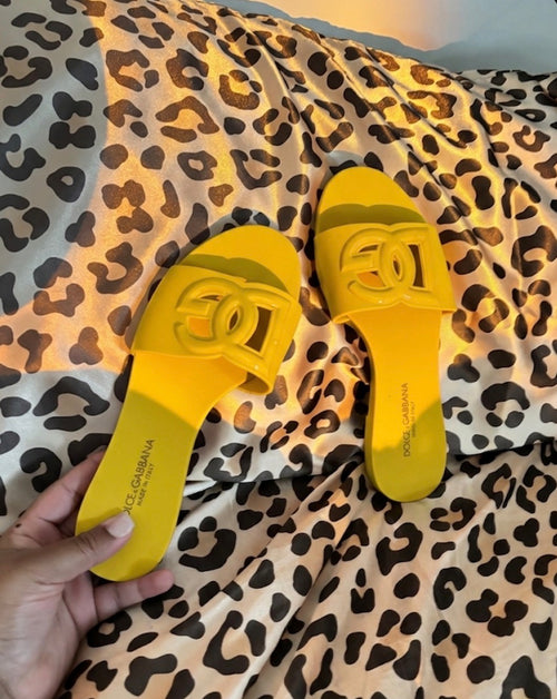 DG Beach Sandals ( MOST POPULAR 🤯 )