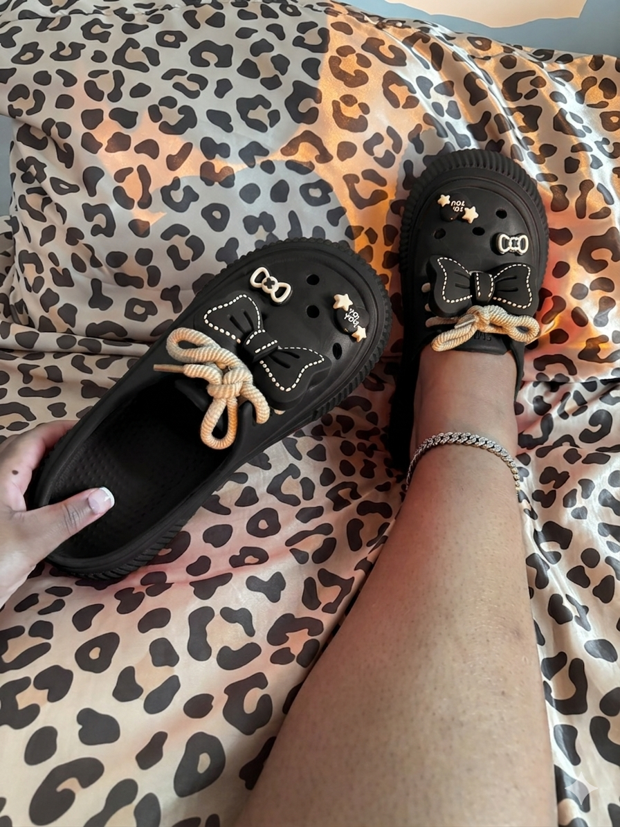 Dollhouse Charm clogs